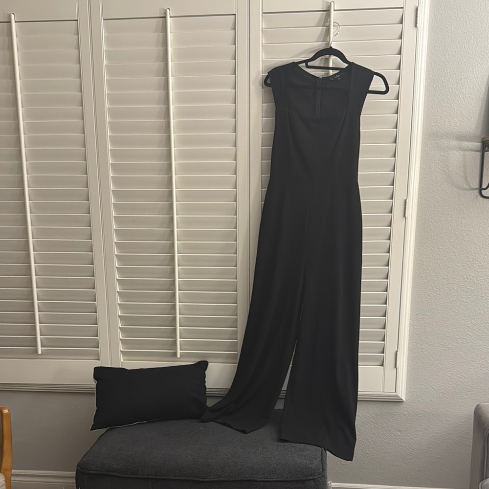 Lulu's Black Pantsuit